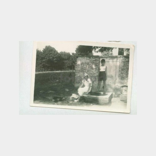 1930 Büyükdere Maslak Çeşme Konulu Albüm Fotoğraf